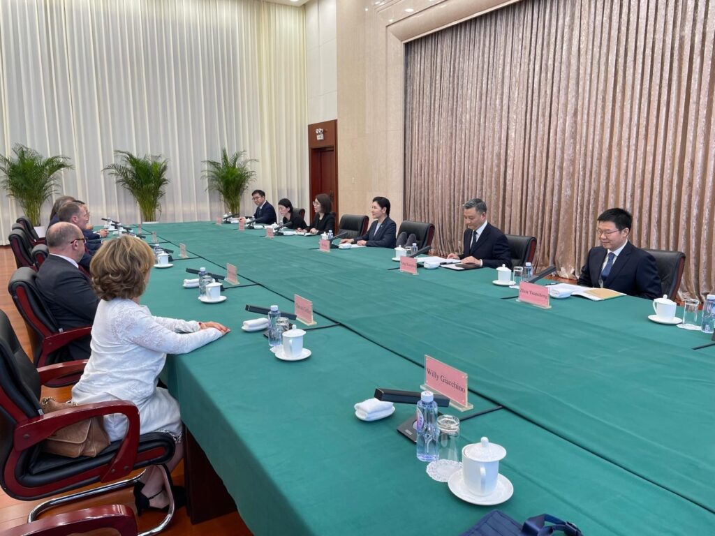 Meeting with the Minister of Justice of Mongolia